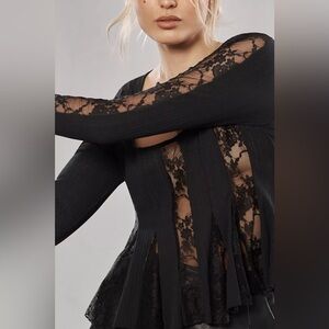 NWT Size XS - Anthropologie Sheer Lace Peplum Top